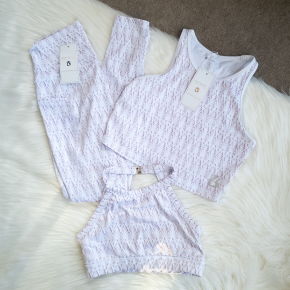 Buffbunny Collection Pants - NWT Buffbunny Oasis Set